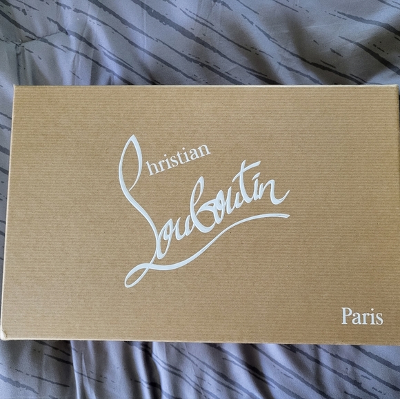 Christian Louboutin size US 7.5 - Picture 6 of 6
